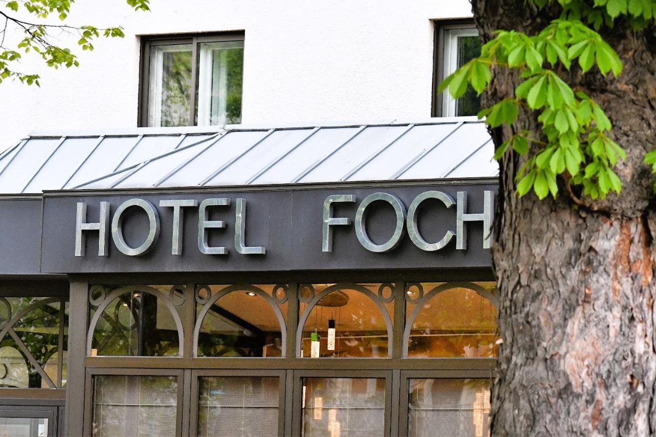 Hotel Foch ตาร์บ ภายนอก รูปภาพ